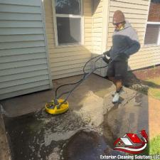 Professional House Washing and Concrete Cleaning in Saint Charles, Missouri.